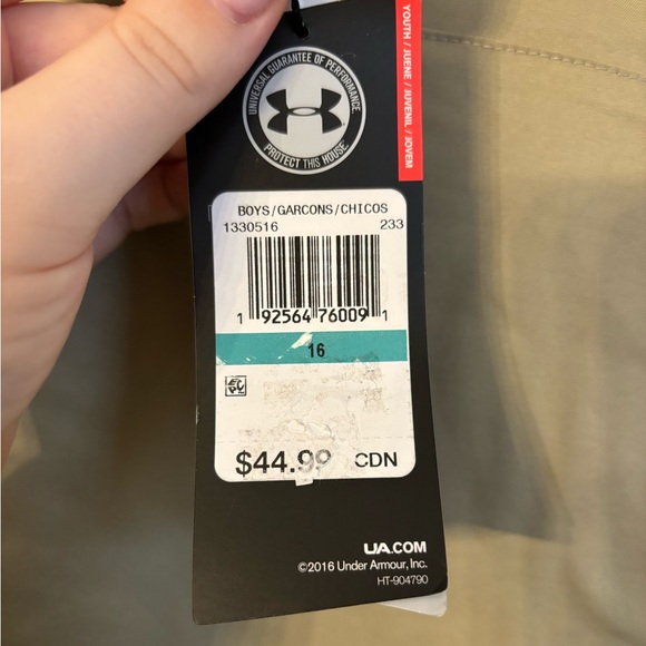 NWT Boys Size 16 Underarmour Shorts - Picture 3 of 3